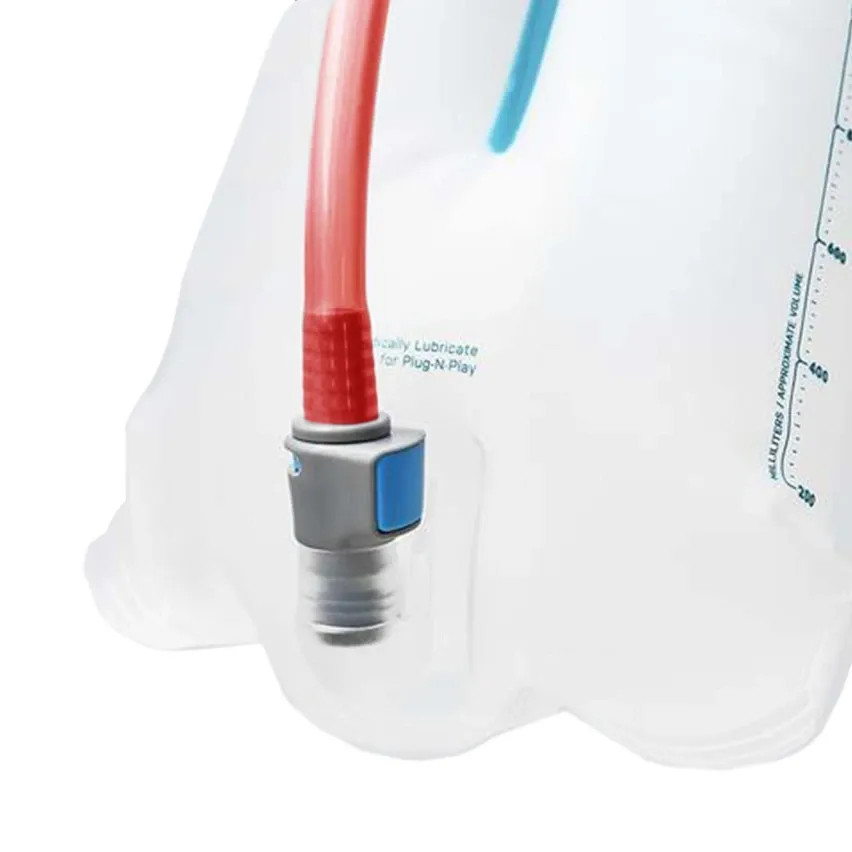 USWE-HydraPak-Shape-Shift-PlugnPlay-Hydration-System-min.webp